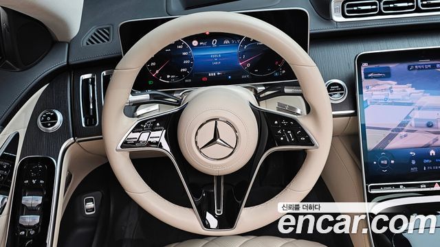 Mercedes-Benz S-Class 2022 — photo 13
