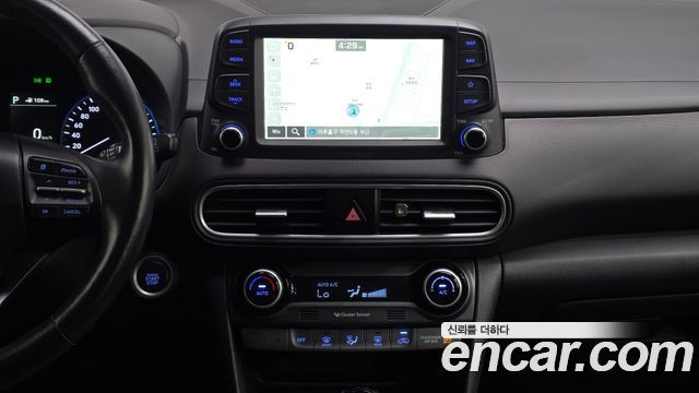 Hyundai Kona 2018 — photo 19