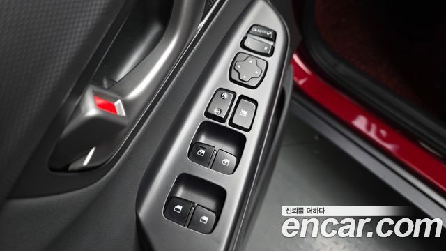 Hyundai Kona 2018 — photo 24