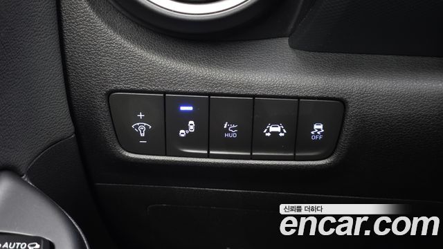 Hyundai Kona 2018 — photo 25