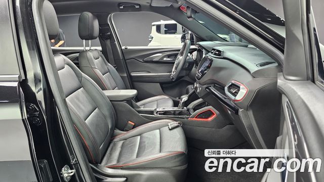 ChevroletGMDaewoo Trailblazer 2022 — photo 18