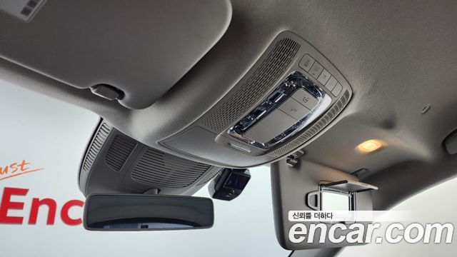 Mercedes-Benz GLE-Class 2019 — photo 24