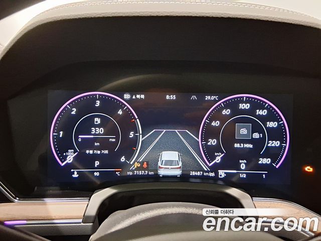 Volkswagen Touareg 2024 — photo 8