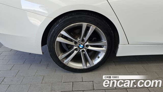 BMW 3-Series 2015 — photo 5