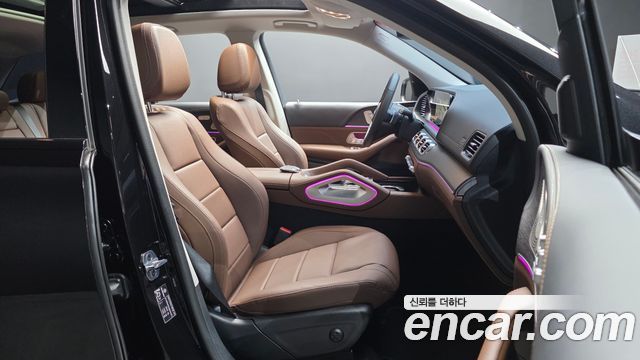 Mercedes-Benz GLE-Class 2025 — photo 16