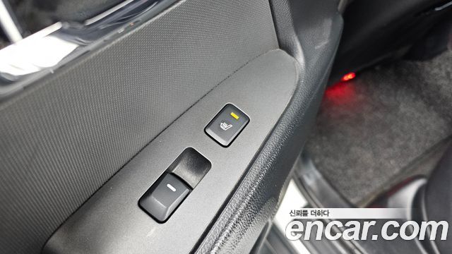 Kia Sportage 2013 — photo 18