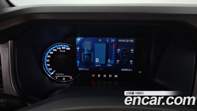 Ford Bronco 2022 — photo 11