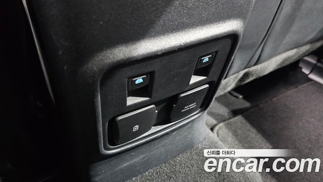 Ford Bronco 2022 — photo 23