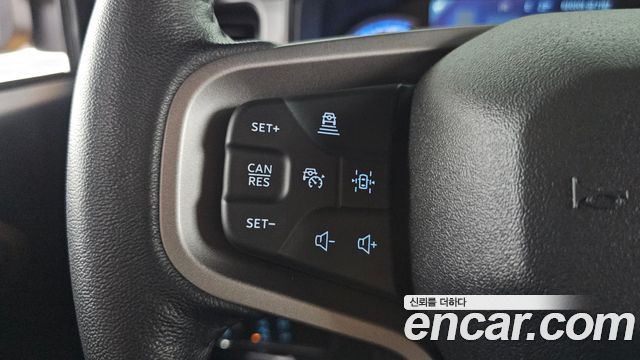 Ford Bronco 2022 — photo 24