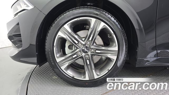 Kia K5 2023 — photo 5