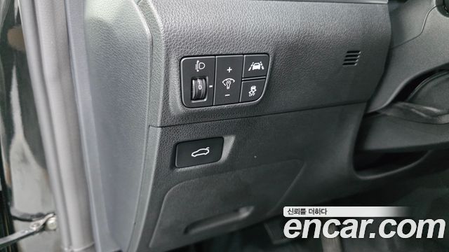 Kia K5 2023 — photo 19