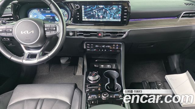 Kia K5 2023 — photo 21