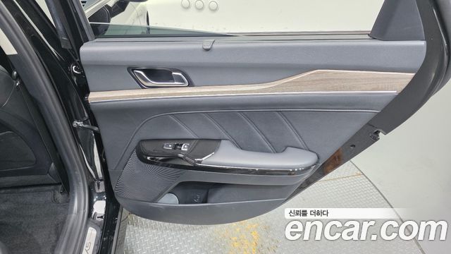 Kia K5 2023 — photo 15