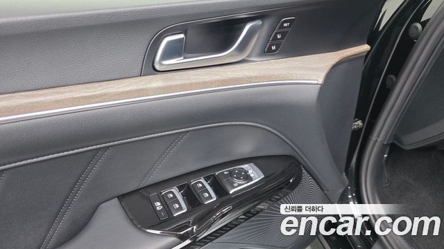 Kia K5 2023 — photo 30