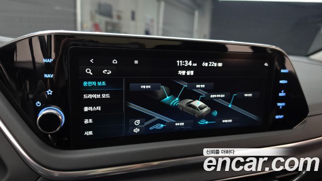 Hyundai Sonata 2022 — photo 30