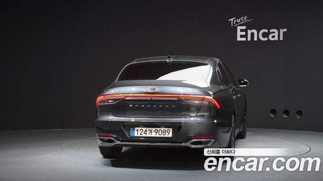 Hyundai Grandeur 2022 — photo 4