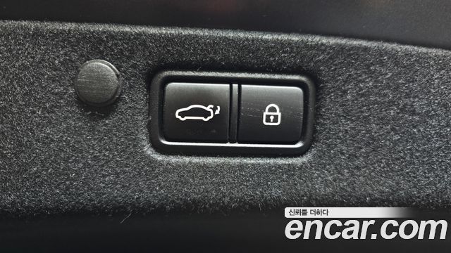 Hyundai Grandeur 2022 — photo 24