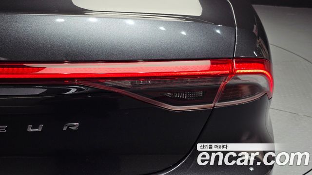 Hyundai Grandeur 2022 — photo 9