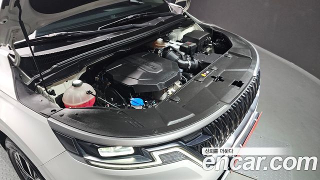 Kia Canival 2021 — photo 6