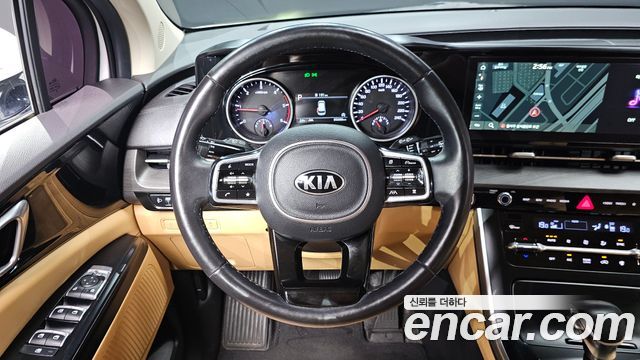 Kia Canival 2021 — photo 14
