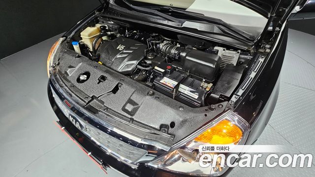 Kia Canival 2014 — photo 6