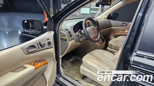 Kia Canival 2014 — photo 10