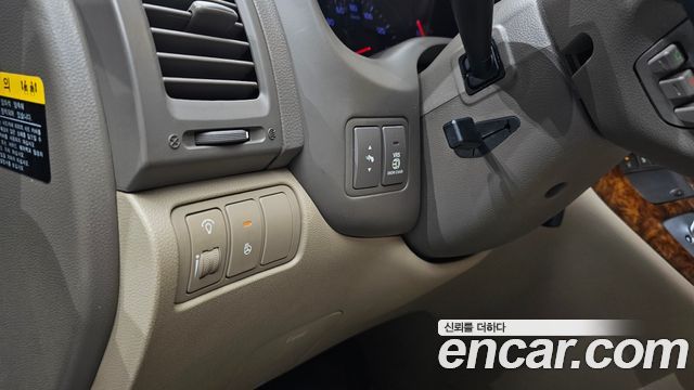 Kia Canival 2014 — photo 18