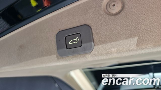 Kia Canival 2014 — photo 20