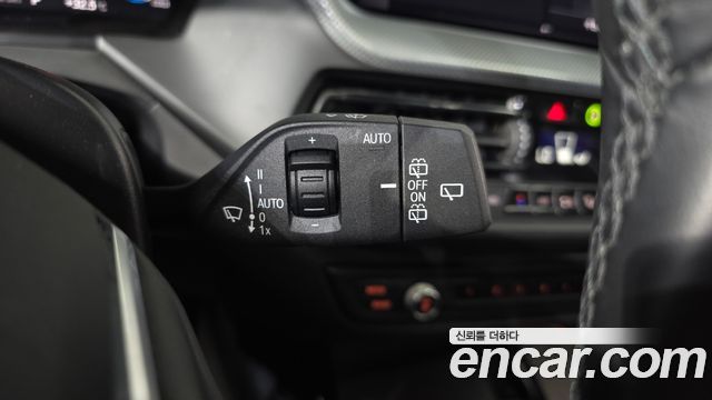 BMW 1-Series 2021 — photo 20