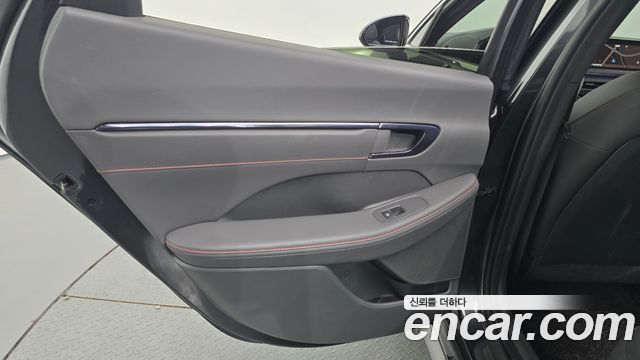 Hyundai Sonata 2021 — photo 15