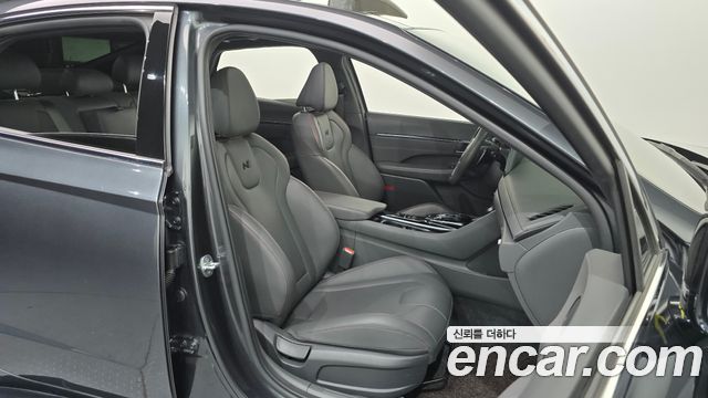Hyundai Sonata 2021 — photo 16