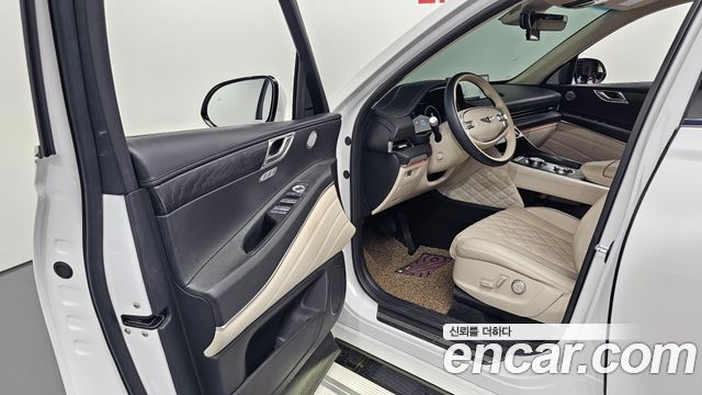 Genesis GV80 2023 — photo 13