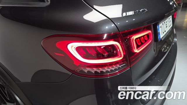Mercedes-Benz GLC-Class 2022 — photo 9
