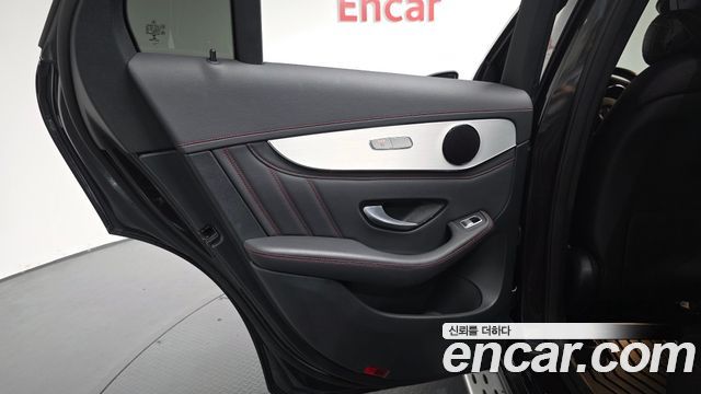 Mercedes-Benz GLC-Class 2022 — photo 15