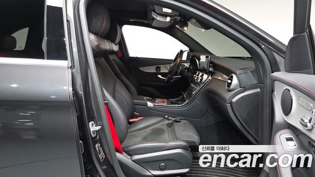 Mercedes-Benz GLC-Class 2022 — photo 16