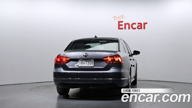 Volkswagen Passat 2015 — photo 4