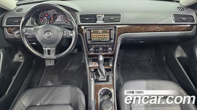 Volkswagen Passat 2015 — photo 7
