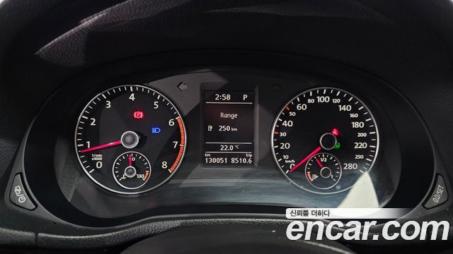 Volkswagen Passat 2015 — photo 8