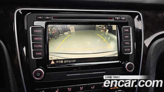 Volkswagen Passat 2015 — photo 18