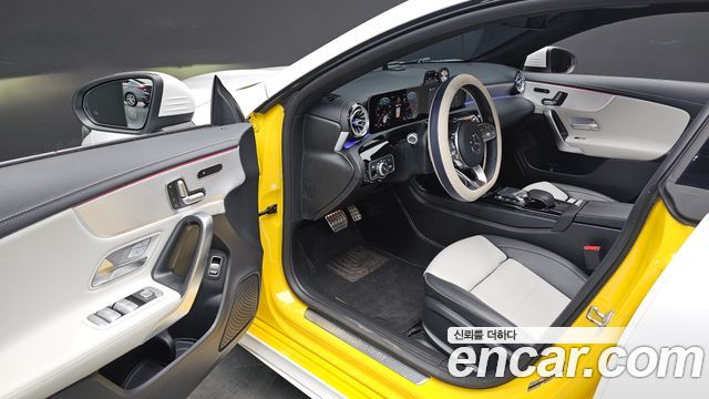 Mercedes-Benz CLA-Class 2020 — photo 12