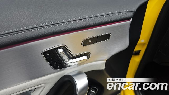 Mercedes-Benz CLA-Class 2020 — photo 18