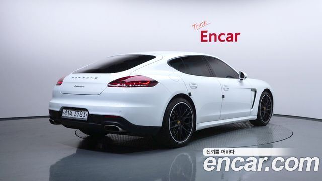 Porsche Panamera 2014 — photo 2