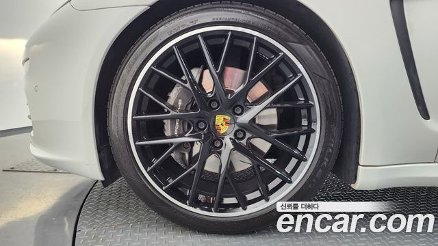 Porsche Panamera 2014 — photo 5