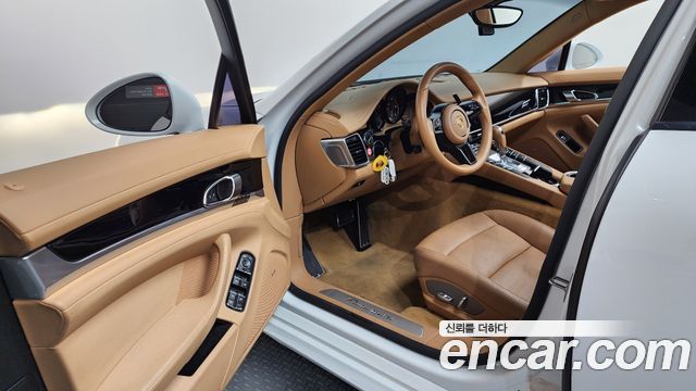 Porsche Panamera 2014 — photo 13