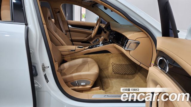 Porsche Panamera 2014 — photo 16
