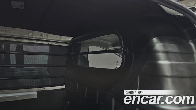 Hyundai Staria 2022 — photo 22