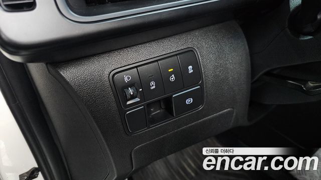 Hyundai Staria 2022 — photo 27