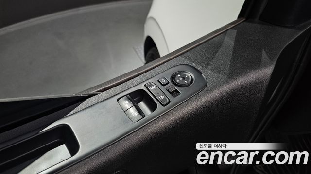 Hyundai Staria 2022 — photo 29