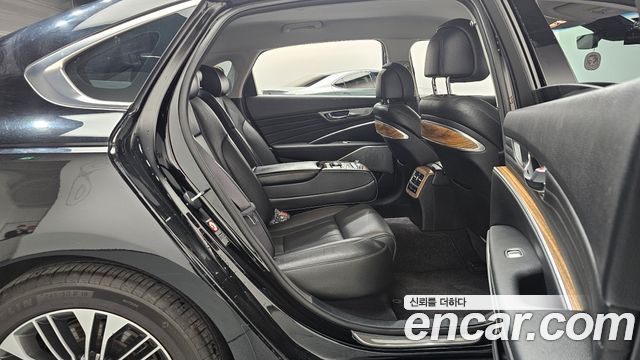 Kia K9 2022 — photo 17