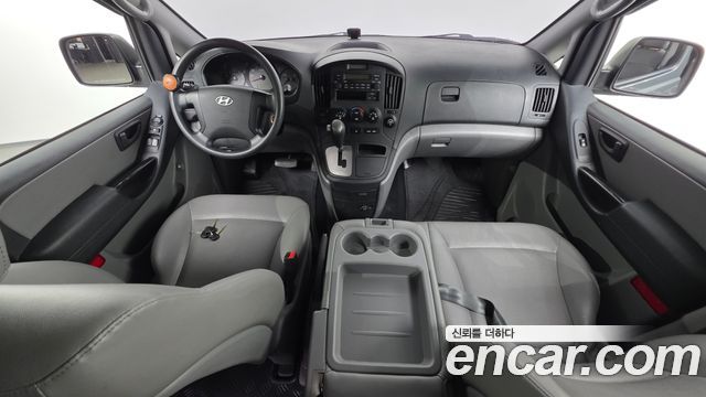 Hyundai Starex 2015 — photo 7